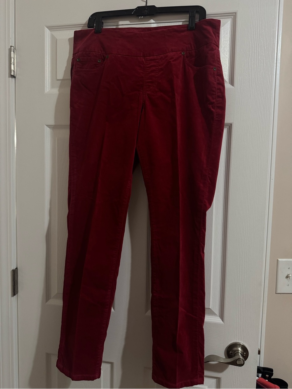 Jag Jeans Women's Deep Red Corduroy Straight-Leg Trousers